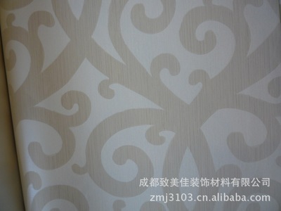 墻紙選購(gòu)指南 歐式大花滿(mǎn)鋪墻紙的魅力與成都致美佳裝飾材料